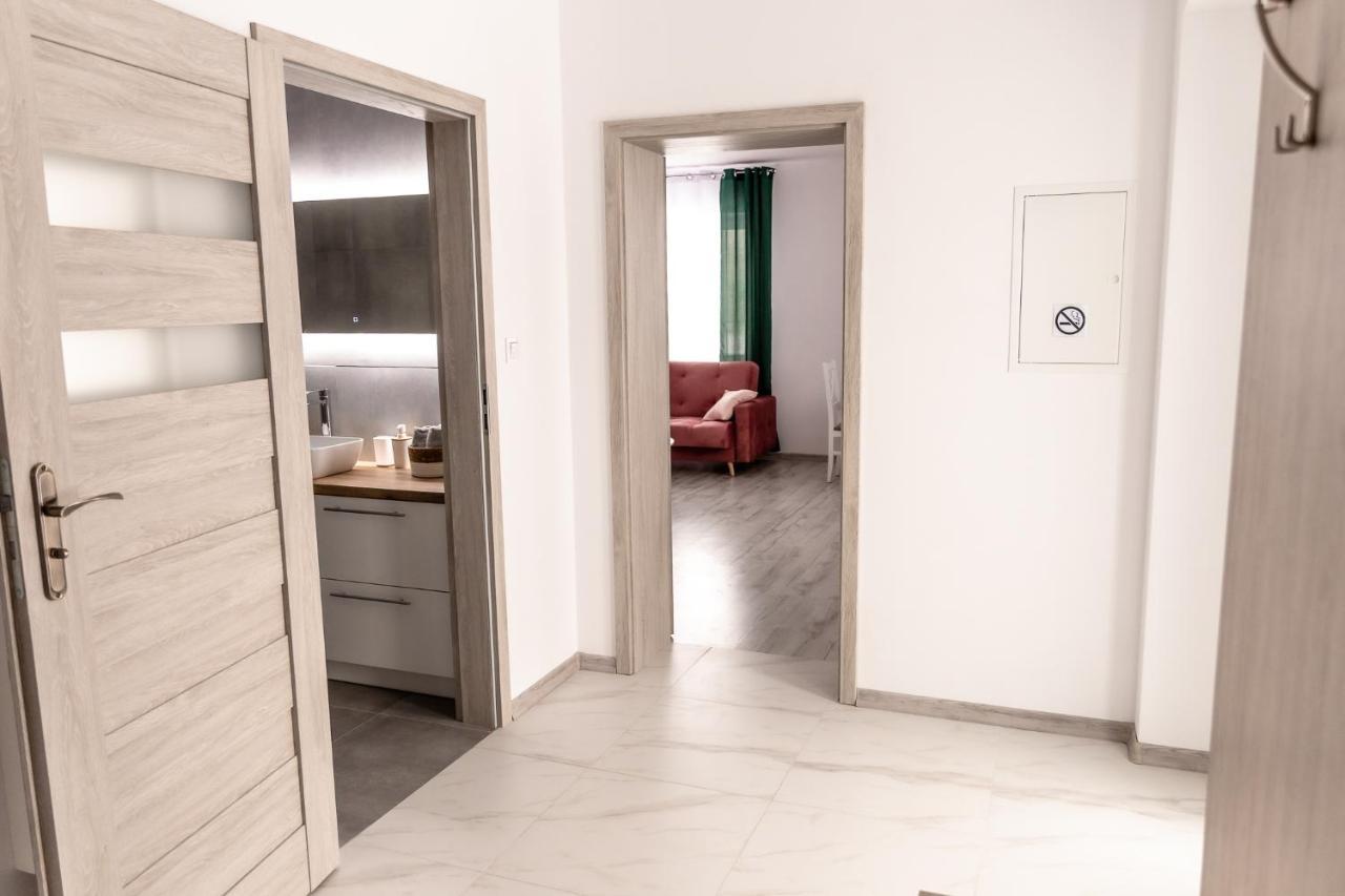 Apartament Pod Lasem Apartment Oldrzychowice Klodzkie Bagian luar foto